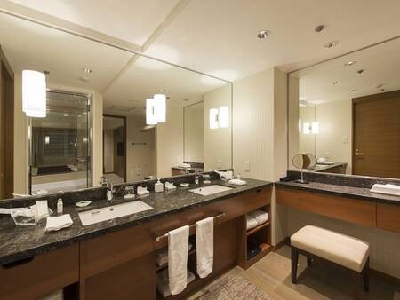 【スイートルーム（禁煙）65.2㎡/別館/一例】