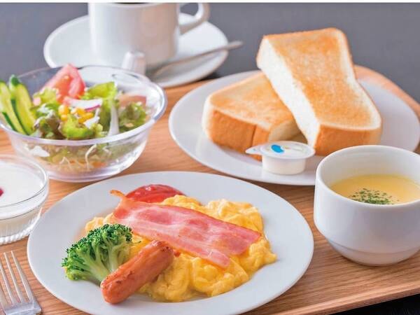 【朝食一例】毎朝すべて手作りなのがうれしい！和定食または洋定食より選択可