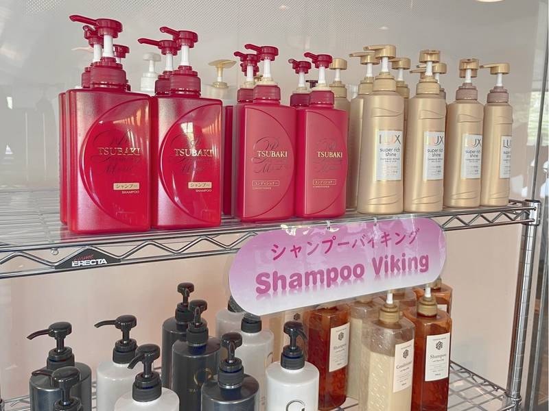 【女性大浴場】シャンプーバイキング。お好みのシャンプーをご利用ください