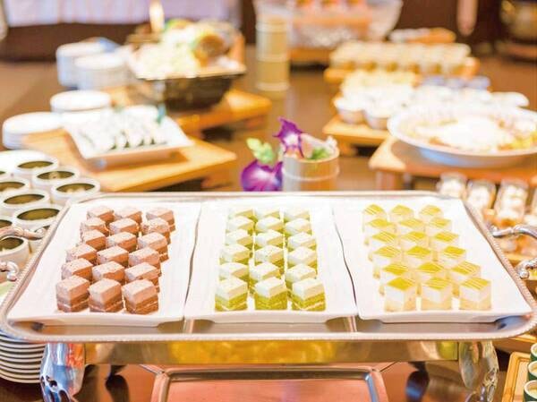 【夕食ビュッフェ/例】