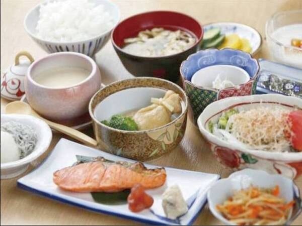 【朝食/例】バランスの良い朝食で朝から栄養補給