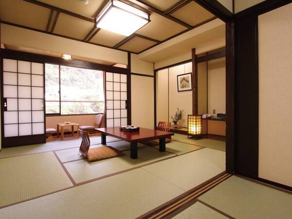 和室本間10～12.5畳+次の間和室4.5～6畳のゆとりの空間、2間和室（禁煙）※一例