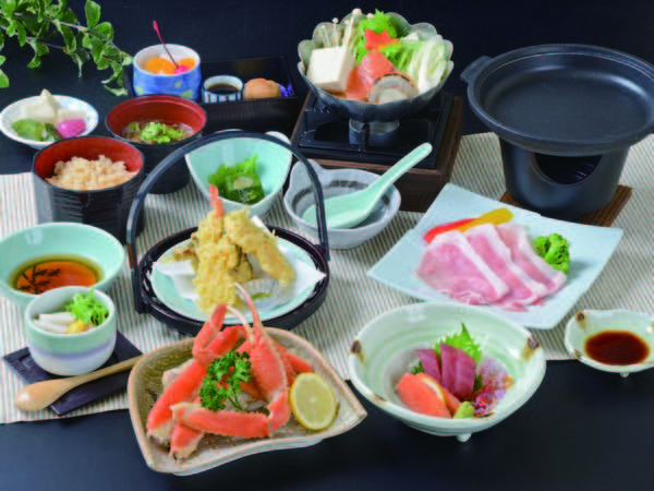【ずわい蟹＆那須三元豚陶板焼プラン/例】茹でずわい蟹の半肩など