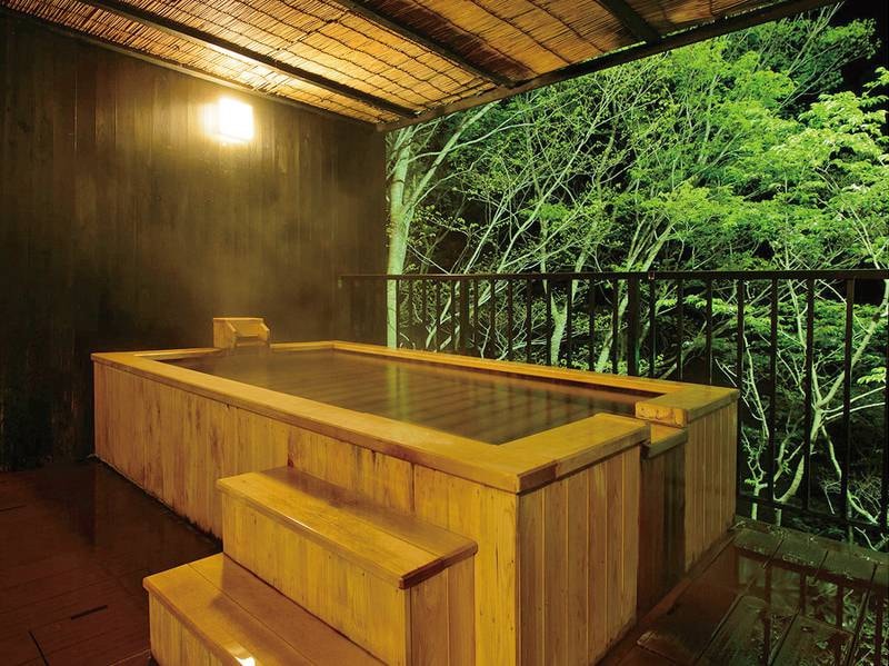 渓谷風呂（有料貸切）