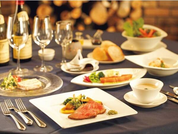【夕食/例】地元ブランドの高級「とちぎ和牛」のローストビーフ等が味わえる