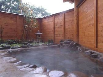 山陽ホテル／露天風呂「風の音」男性用