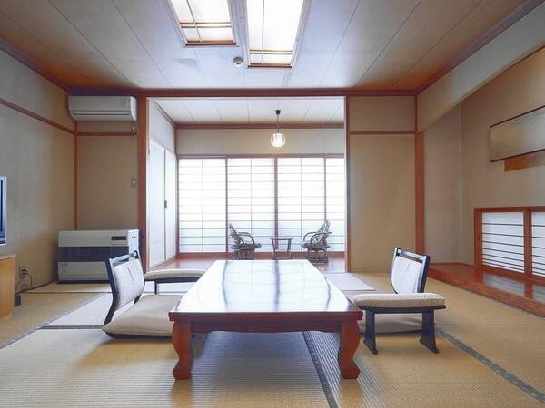 離れ【戸建】居間/例