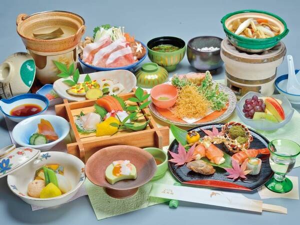 【夕食/例】1品出しの懐石は旬の食材を使用した季節替わりの内容