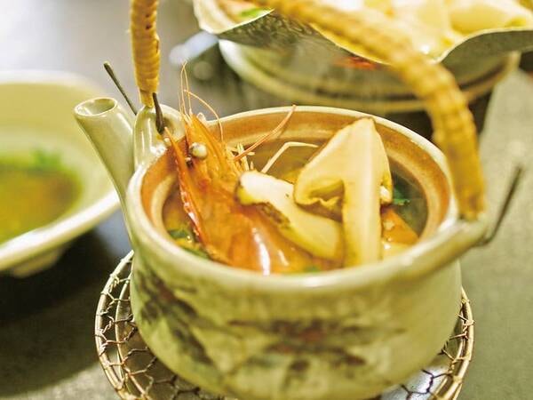 松茸5品＋上州牛＋鮑の3代味覚会席（松茸土瓶蒸し）/例