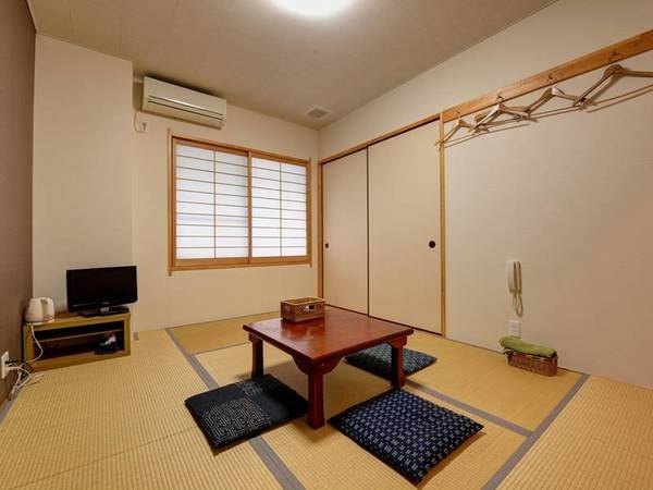 *【和室6畳】一人旅にもご利用いただける、落ち着いた雰囲気の6畳のお部屋。