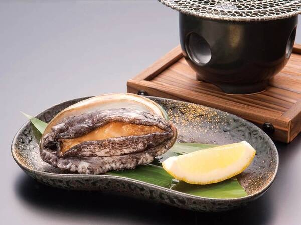 【伊勢海老お造り&あわび&鯛付きプラン/例】あわび踊り焼き