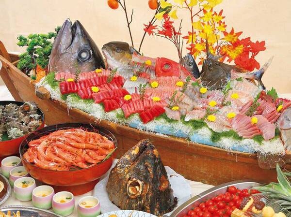 【夕食バイキング/例】海鮮舟盛り