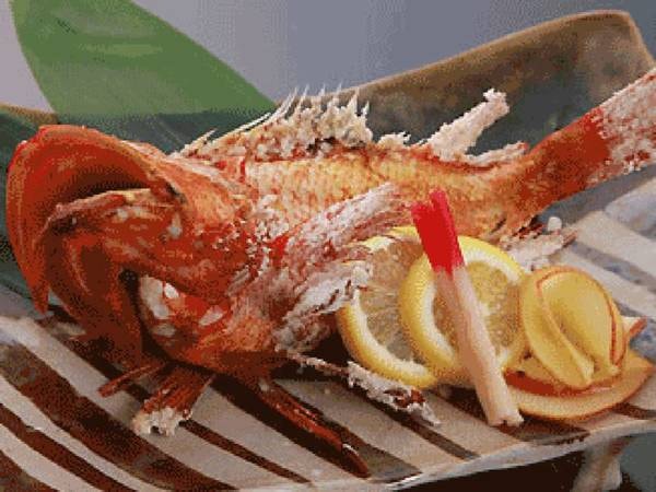 *キンキンの塩焼き/脂ののった高級魚”キンキン”をどうぞお召し上がりください。
