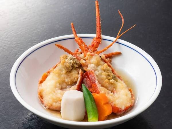 勝浦ホテル三日月の レストラン 和食 磯会席 お好きな伊勢海老 あわび料理 伊勢海老 鮑の調理方法選べます 29 700円 禁煙 デラックス和洋室 ゆこゆこ