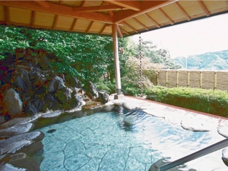 茜照の湯(露天風呂)