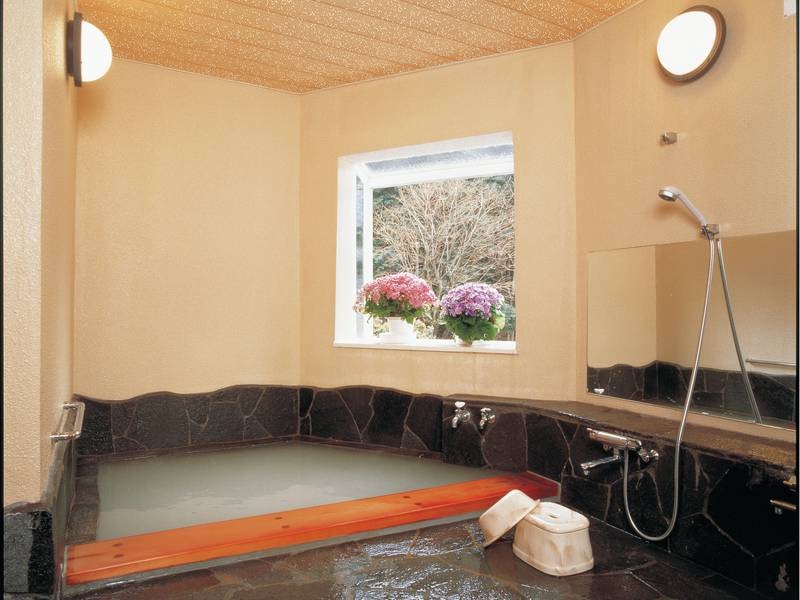 無料貸切風呂「あじさい・コスモス・こぶし・りんどう」