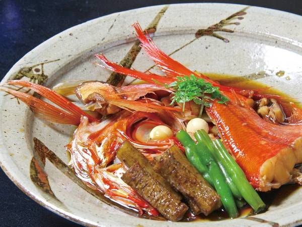 伊豆近海の生金目鯛を『金目鯛のしゃぶしゃぶ』『金目鯛の煮付け』で味わえる/例