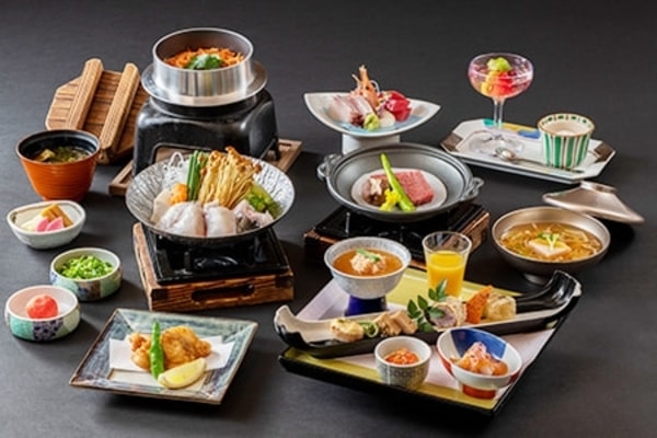 【花鳥/例】四季彩鍋と和食会席