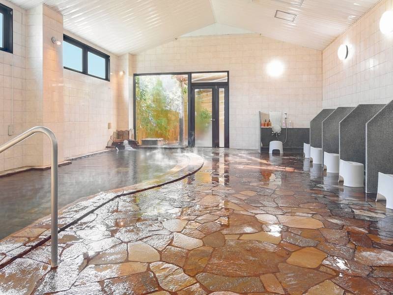 あふれいでの湯