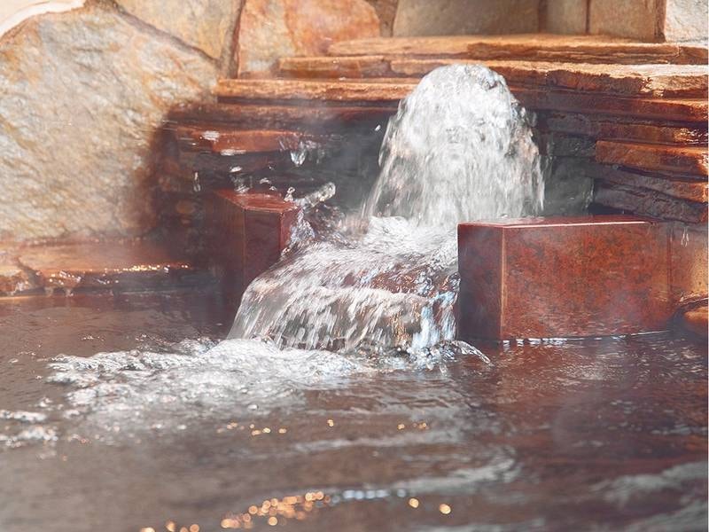 あふれいでの湯