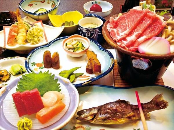 【夕食/例】岩魚の塩焼き、猪豚の陶板焼きなど郷土料理