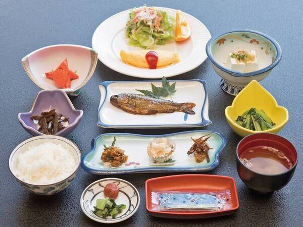 【朝食/例】素朴だが元気が出る朝ごはん