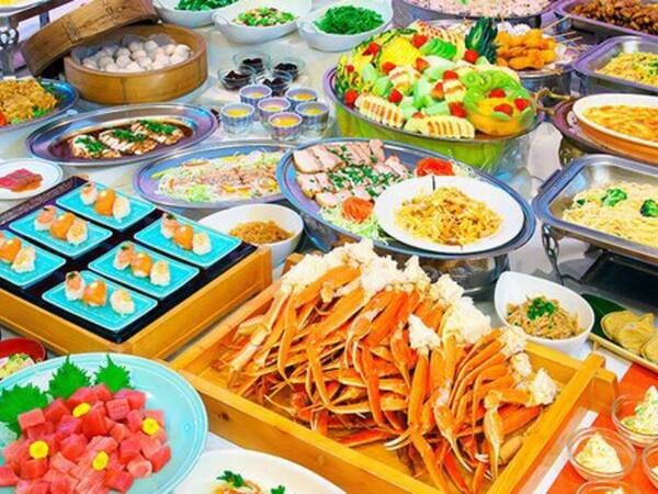 カニ食べ放題!約40品目和洋中バイキング(一例)