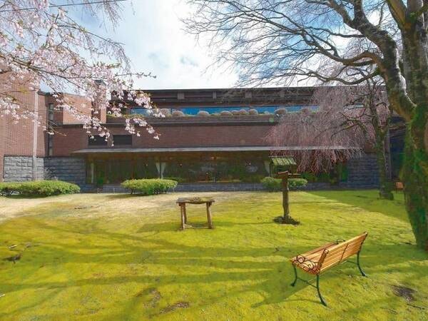 【庭園】四季折々の顔を愉しむ