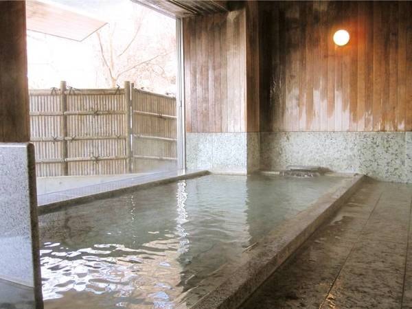 【大浴場】サウナ併設の温泉でゆったり体の芯から温まる