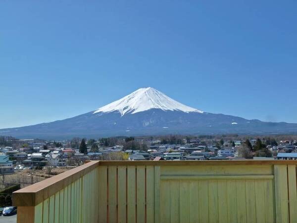 【眺望一例】当館展望台からの富士山