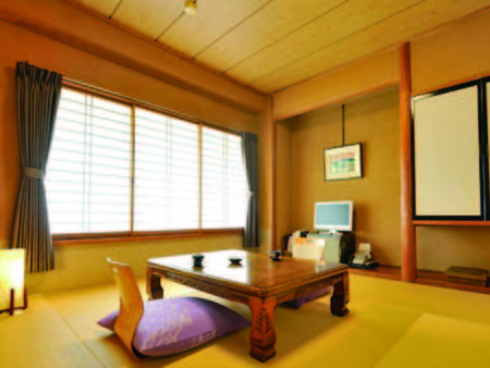 【本館8畳和室/例】1人泊にもおすすめの8畳和室