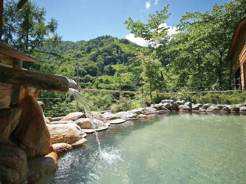 夏の露天風呂（女性用）