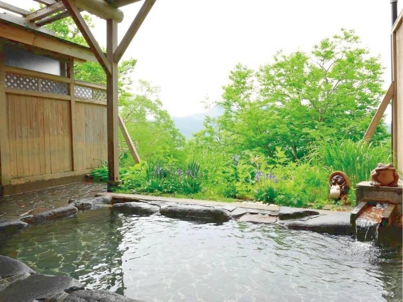 【露天風呂『雲上の湯』(6月～10月のみ営業)】夏