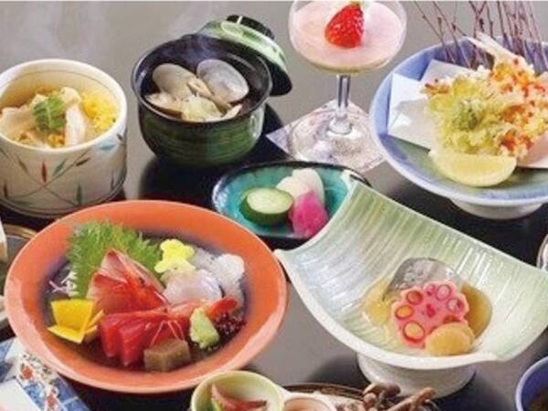 【控えめ会席 / 例】コシヒカリご飯、日本海産の鮮魚お造り等、産直食材にこだわり