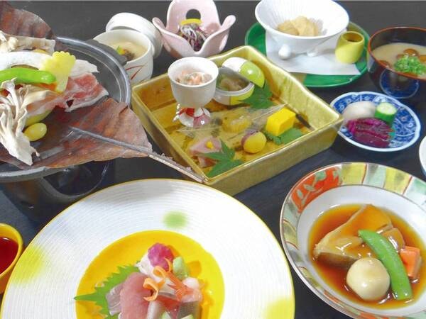 【控えめ会席 / 写真例】コシヒカリご飯、日本海産の鮮魚お造り等、産直食材にこだわり