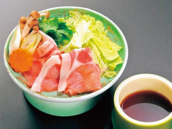 選べるメイン付！旬会席
※夏（6月～8月）の季節のおすすめ料理：田上ポークの豚しゃぶ