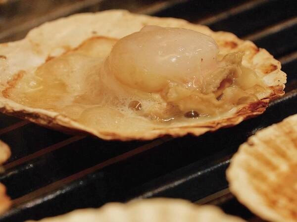 【夕食/例】炭焼き帆立の殻焼き