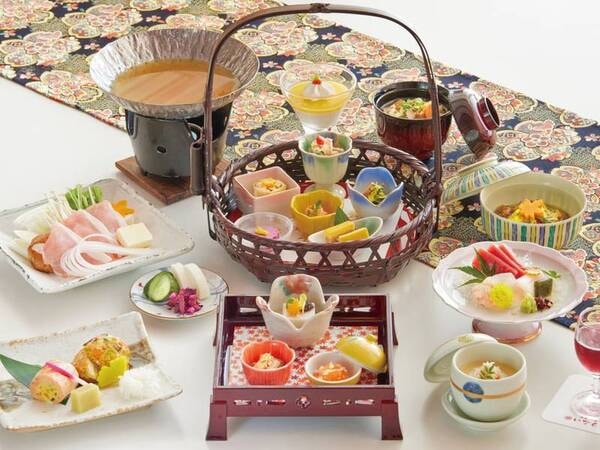 《スタンダード》プランに悩んだらこちら！カニ味噌ムースの茶碗蒸しが絶品【魚沼ごっつぉプラン】夕食一例