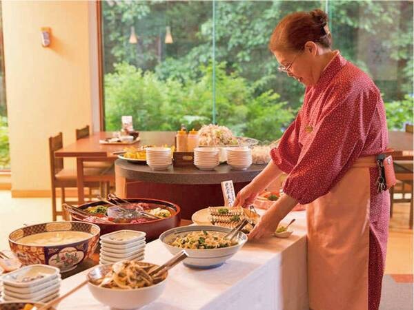 【朝食/例】富山の食材バイキング、状況によって和定食の場合もあり※選択不可