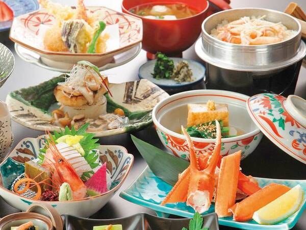 【富山の旬彩会席/例】旬の前菜、お造り3種など季節の旬の食材を月替わり会席でご用意