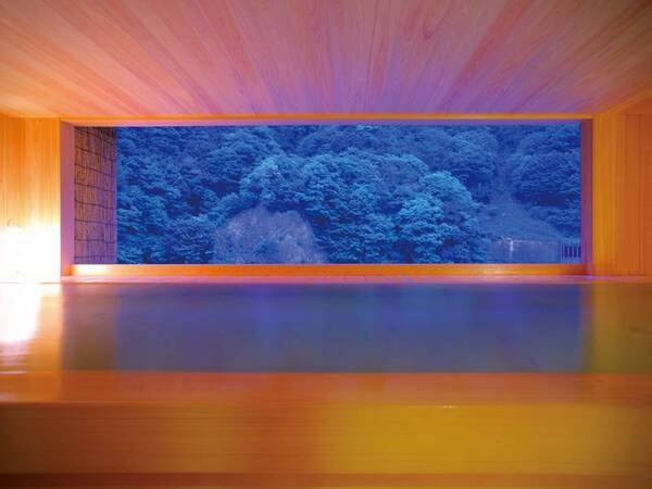 【華の湯】日本有数の透明度の宇奈月温泉