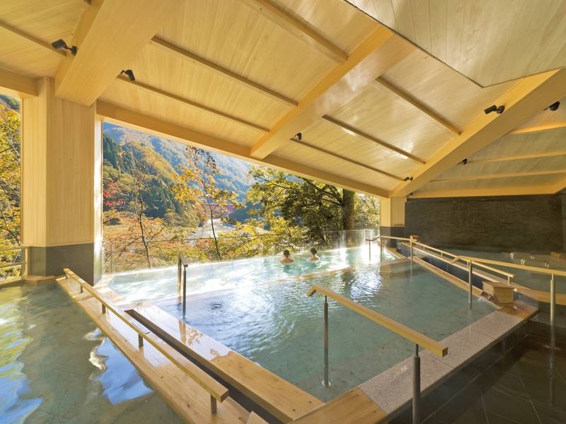 【展望露天風呂 　棚湯】秋の景色