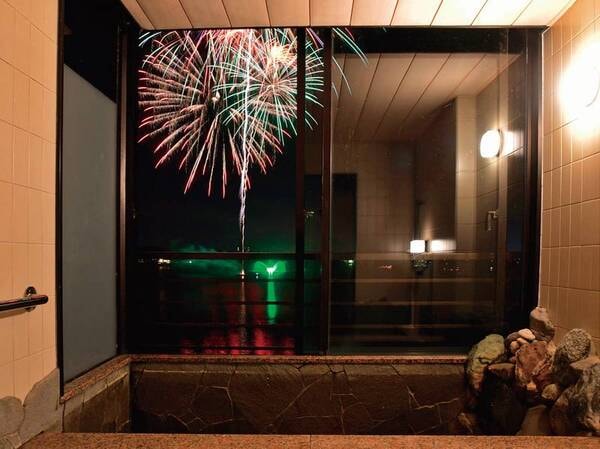 【禁煙】温泉岩風呂付き特別室「夏の花火」眺望/例
