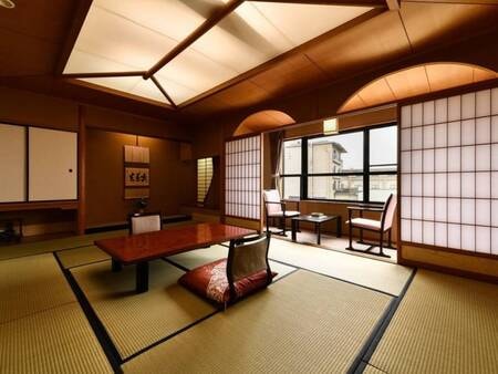 月胡和室/例