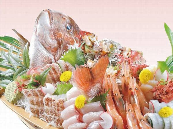 【舟盛】日本海の味覚とれとれ★ピチピチの旬魚をドーンと！写真は5名様盛り一例