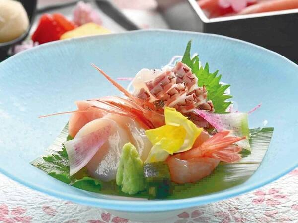 春の基本会席　夕食刺身/例