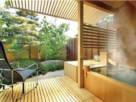 【美悠】温泉露天風呂付和洋室［坪庭側］・客室風呂/例