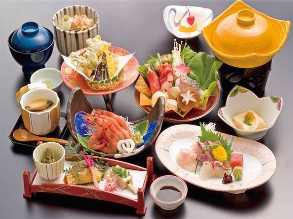 【おまかせ御膳/例】日本海の海の幸を盛り込んだお料理の数々