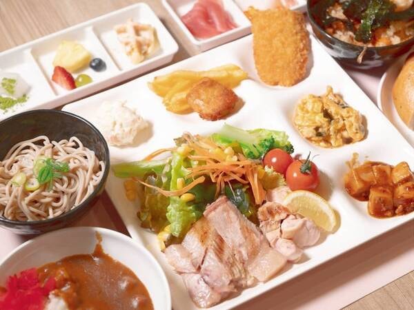【夕食バイキング　盛り付け/例】