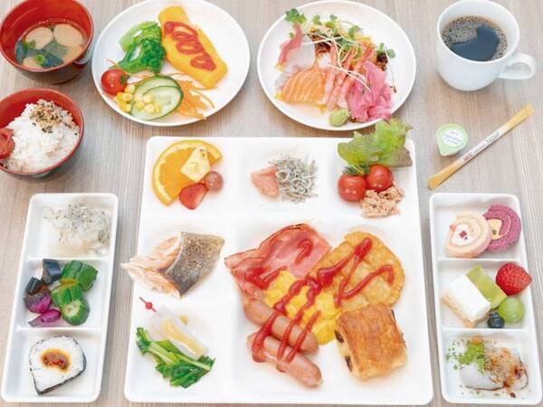 【朝食バイキング　盛り付け/例】和食も洋食も豊富にご用意